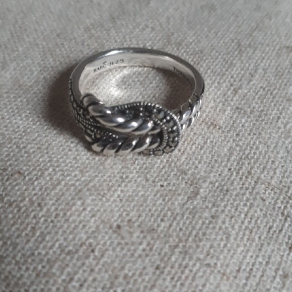 Marc Sterling Silver & Marcasite Twisted Rope Ring - Picture 4 of 9
